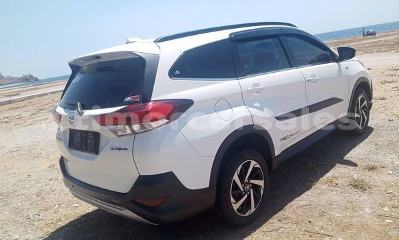 Buy Used Toyota Rush White Car in Aileu in Aileu Buy Used Toyota Rush White Car in Aileu in Aileu