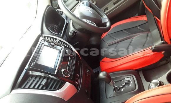 Buy Used Mitsubishi Triton White Car in Aileu in Aileu Buy Used Mitsubishi Triton White Car in Aileu in Aileu