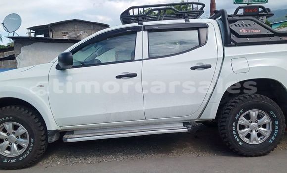 Buy Used Mitsubishi Triton White Car in Aileu in Aileu Buy Used Mitsubishi Triton White Car in Aileu in Aileu
