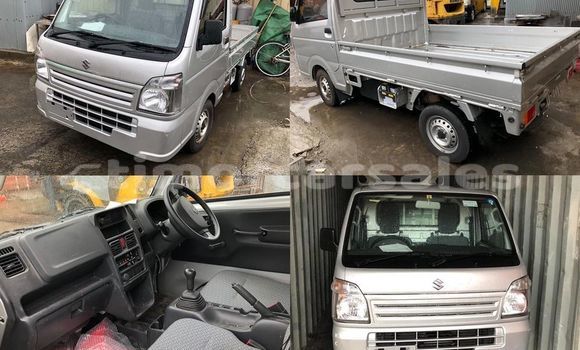 Buy Used Suzuki Carry Silver Car in Dili in Dili Buy Used Suzuki Carry Silver Car in Dili in Dili